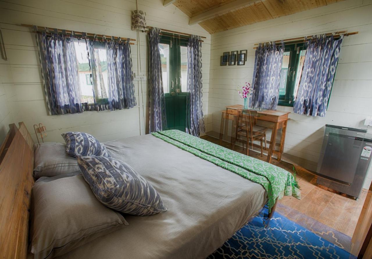 Nest Cottages Guest house *